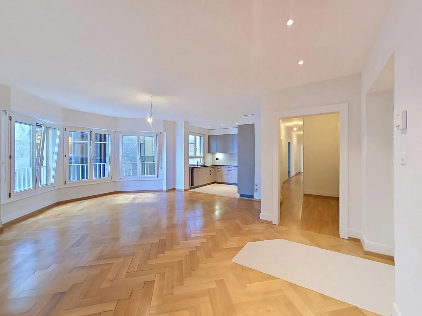 6.5 Room Apartment - Photo 1 of 13
