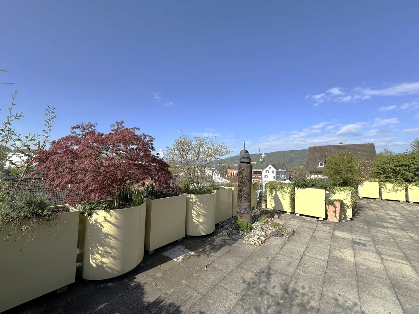 Sonnige Terrassenwohnung mit Aussicht - Foto 5 von 15