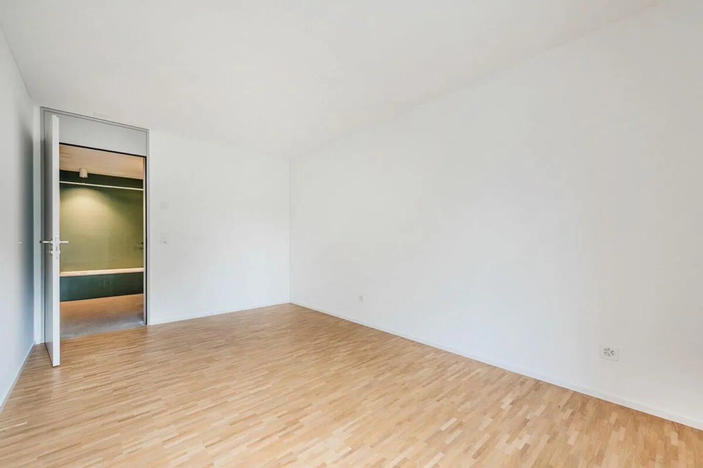 Wolfacker - Living and Feeling Good - Photo 6 of 10