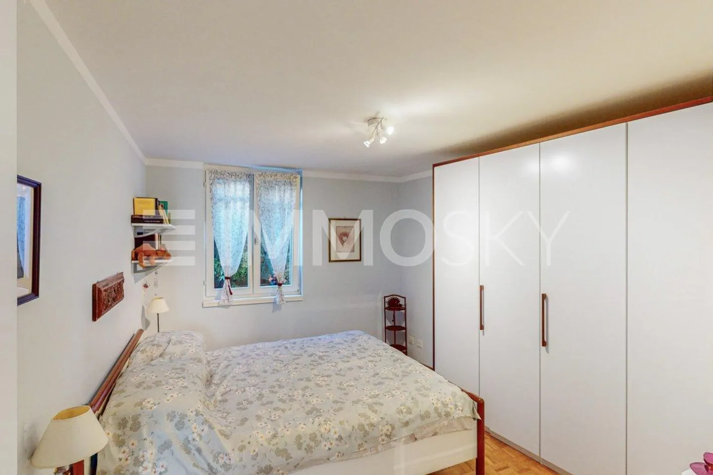 Charmante Wohnung in grüner Oase - Foto 3 von 5