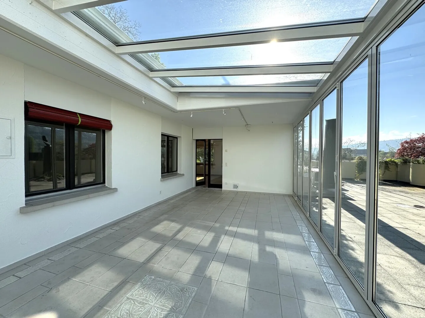 Sonnige Terrassenwohnung mit Aussicht - Foto 7 von 15