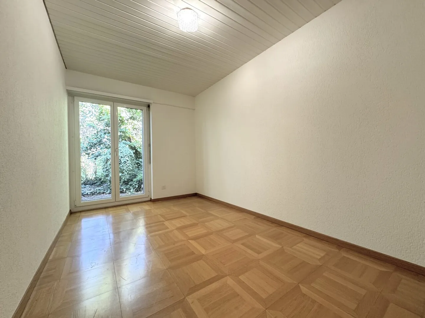 Sonnige Terrassenwohnung mit Aussicht - Foto 12 von 15