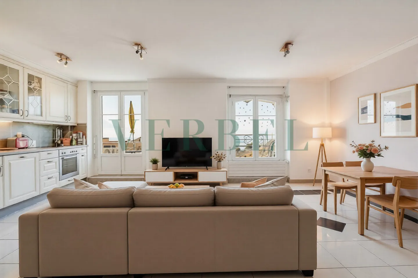 Charmante Wohnung mit Seeblick - Foto 3 von 10