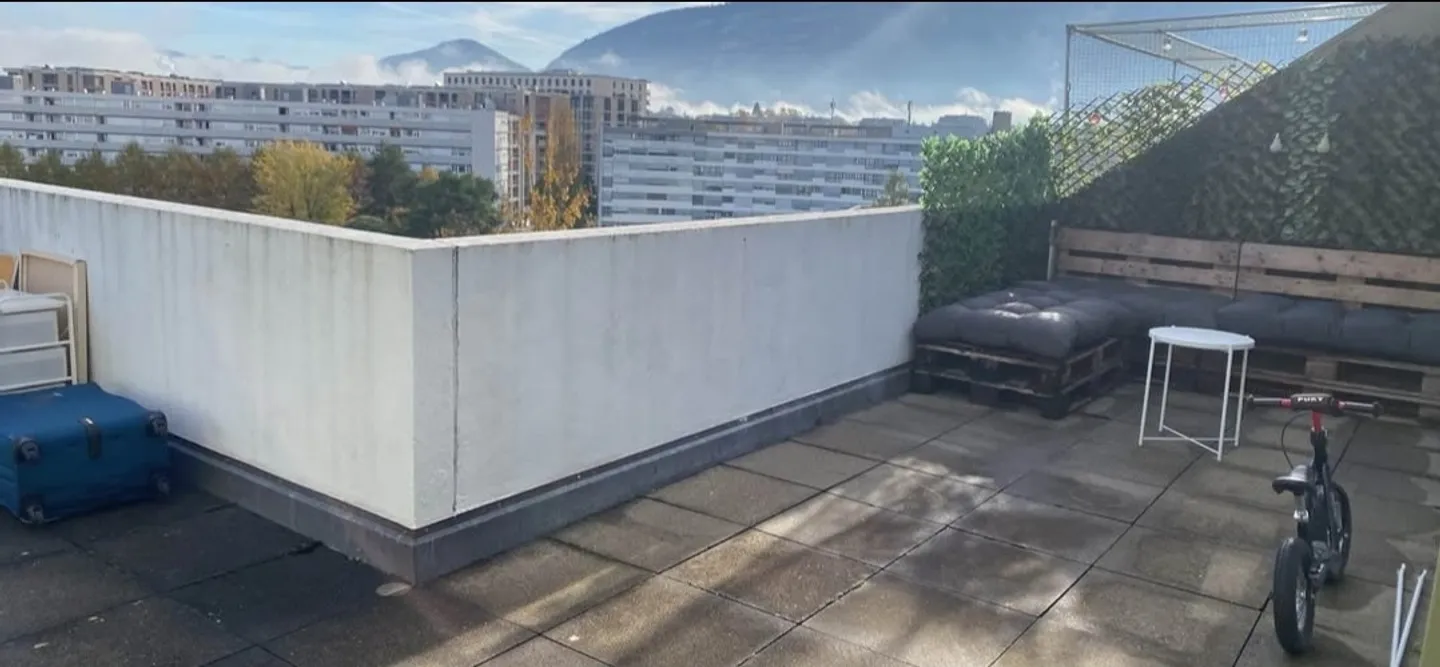 Appartement 5 pièces situé à Grand Lancy - Photo 3 sur 5