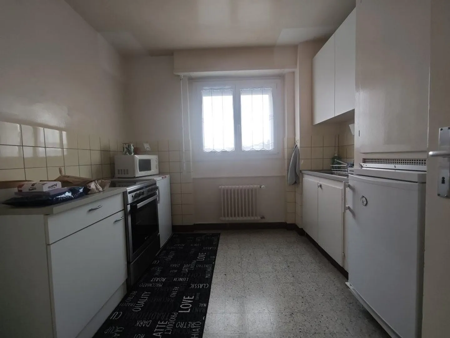 Appartement Charmant Près de la Gare de Renens - Photo 8 sur 9