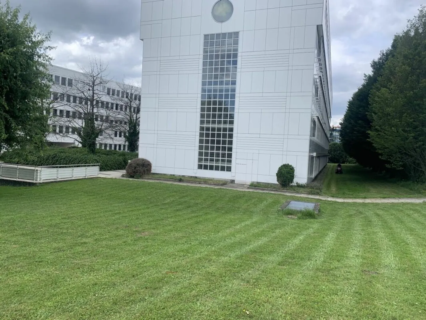 Offices, premises of 300 m² divisible (100/200 m²) in Renens - Photo 6 of 10