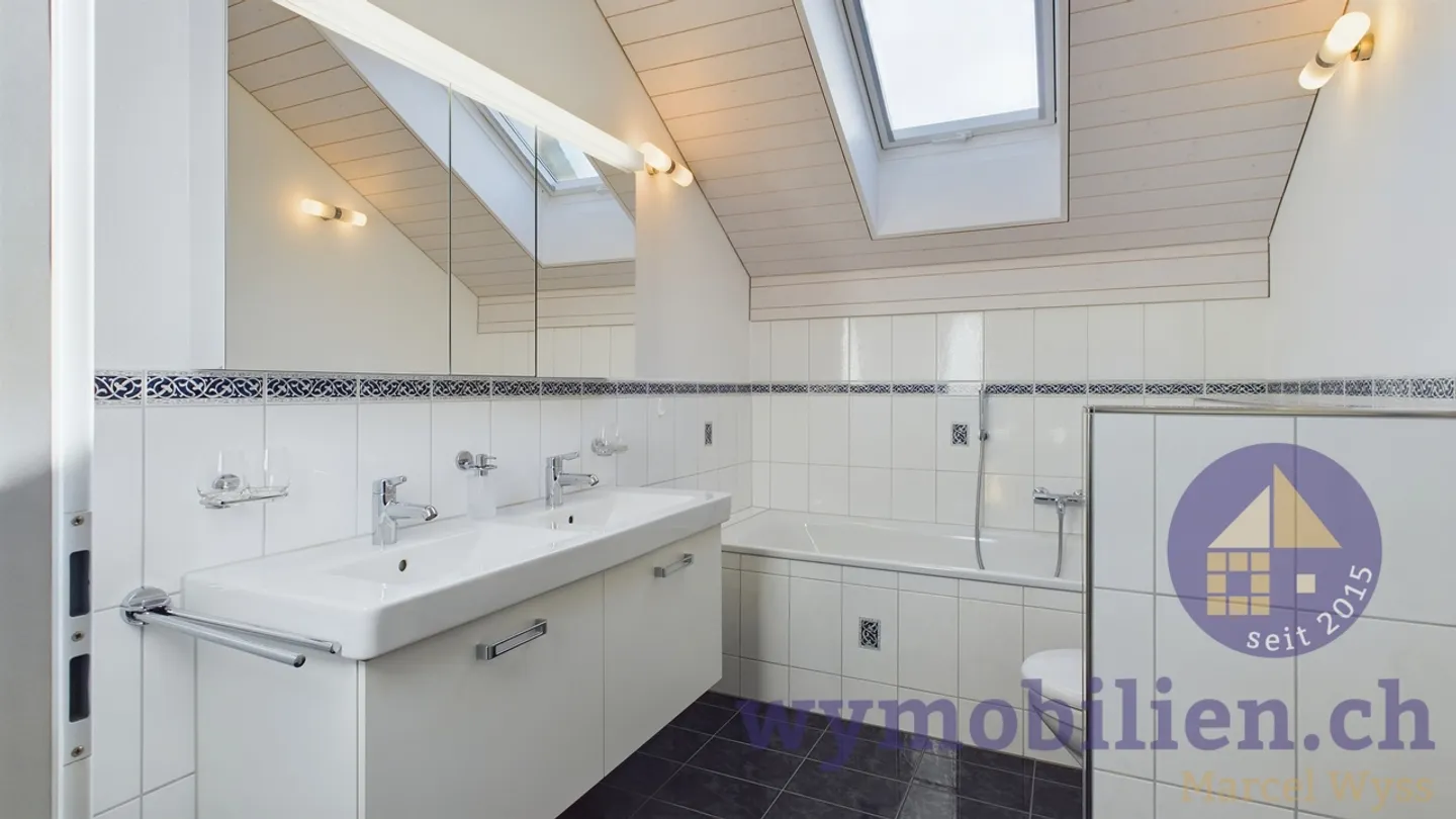 7.5-Zimmer-Einfamilienhaus mit Weitblick  + Doppelgarage in Toffen - Foto 9 von 11