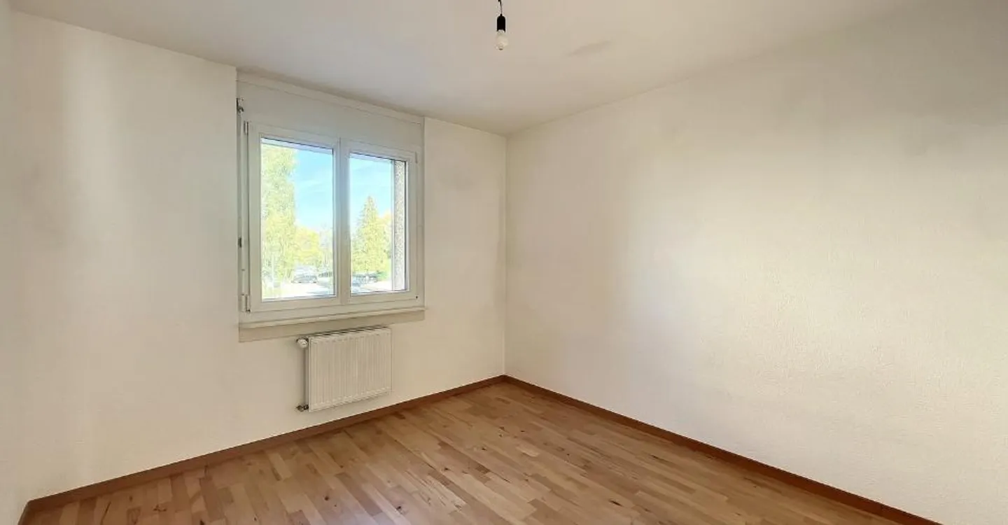 Schöne 4-Zimmer-Wohnung zu vermieten! - Foto 6 von 11