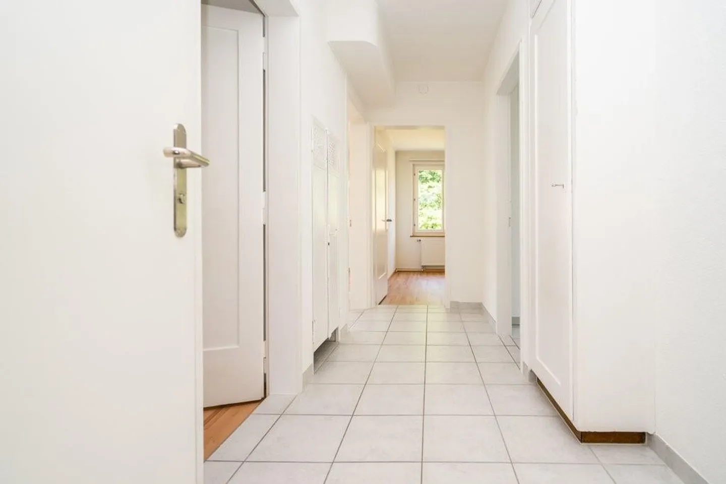 Beautiful 3-room apartment with direct garden access - Photo 1 of 9