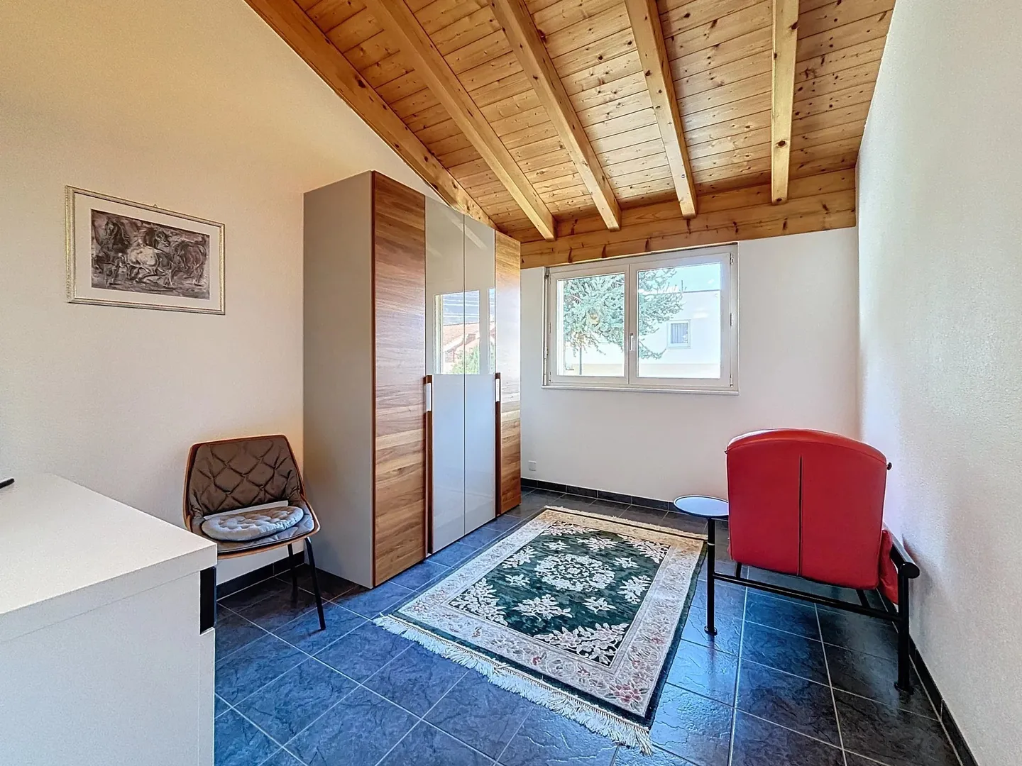 Villa familiale rénovée à Sion - Photo 13 sur 15