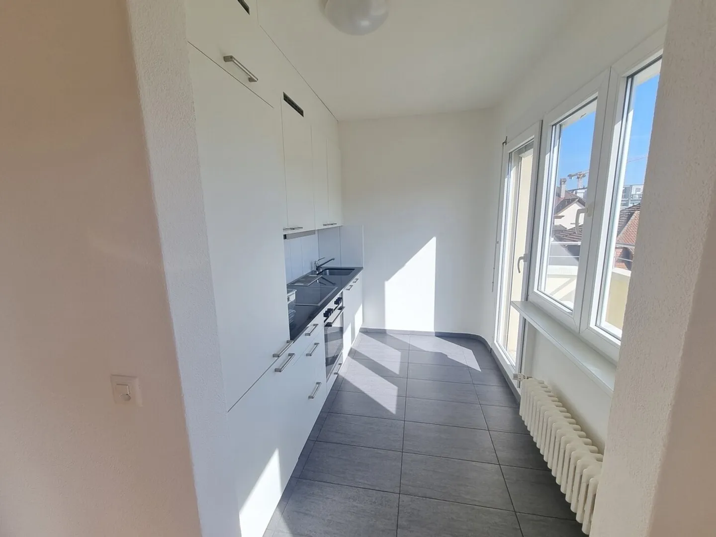 Appartamento ristrutturato con balcone - Foto 2 di 5