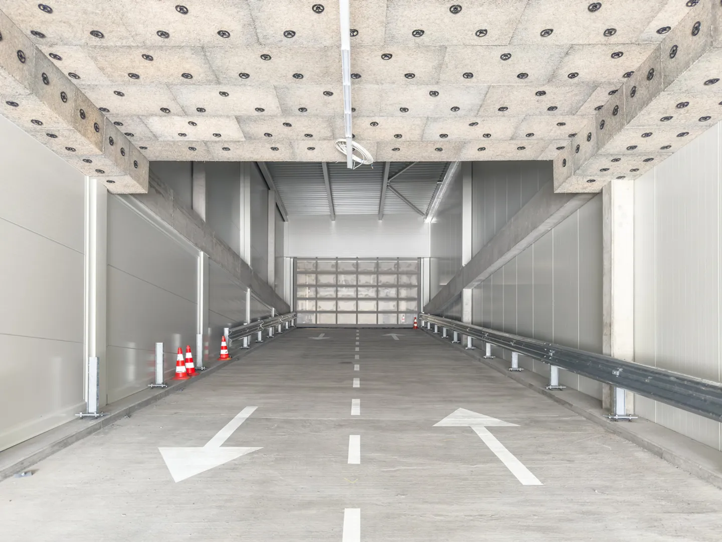 Surface industrielle/artisanale neuve au 3ème étage - Photo 5 sur 9