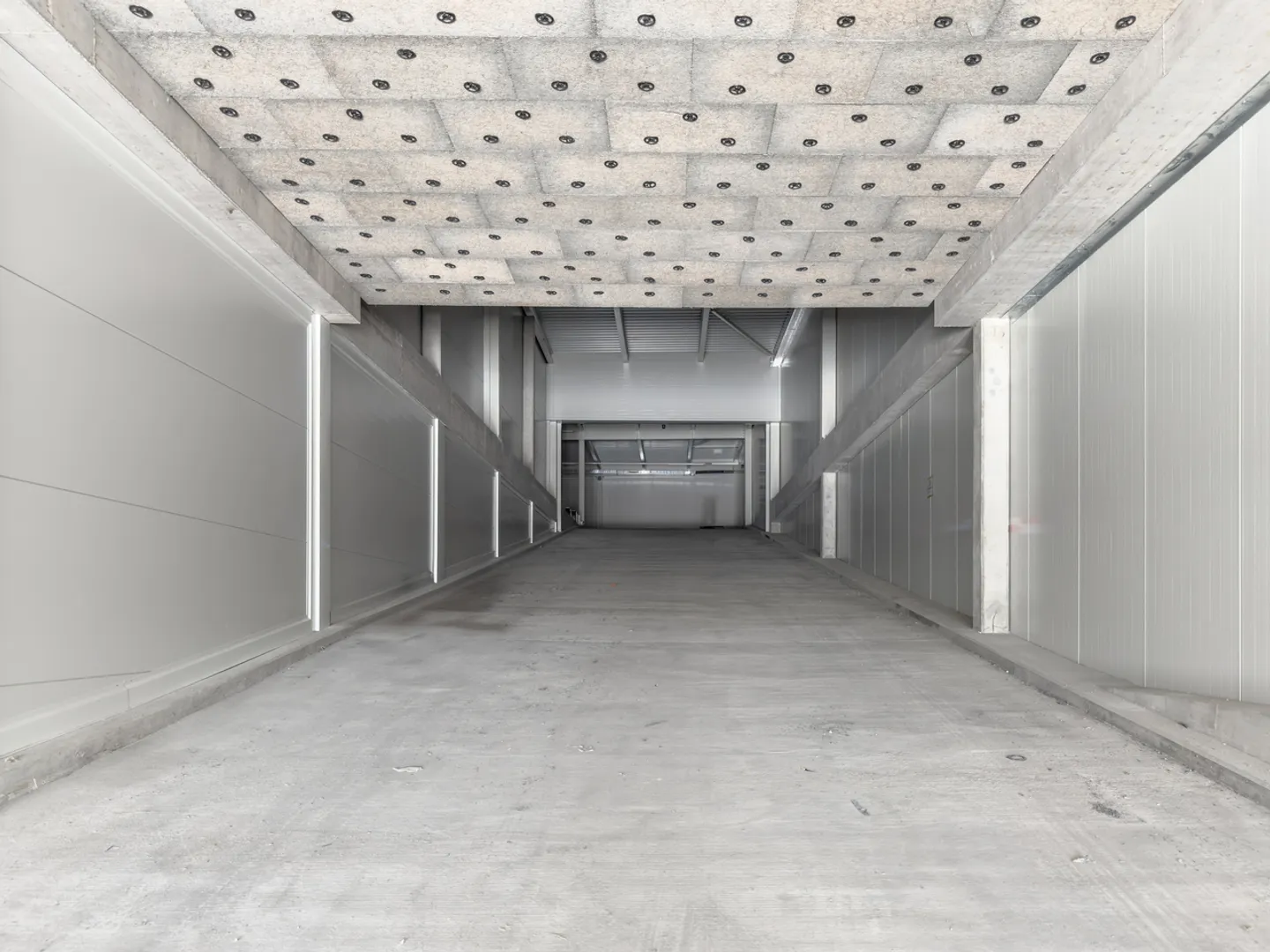 Surface industrielle/artisanale neuve au 3ème étage - Photo 6 sur 9