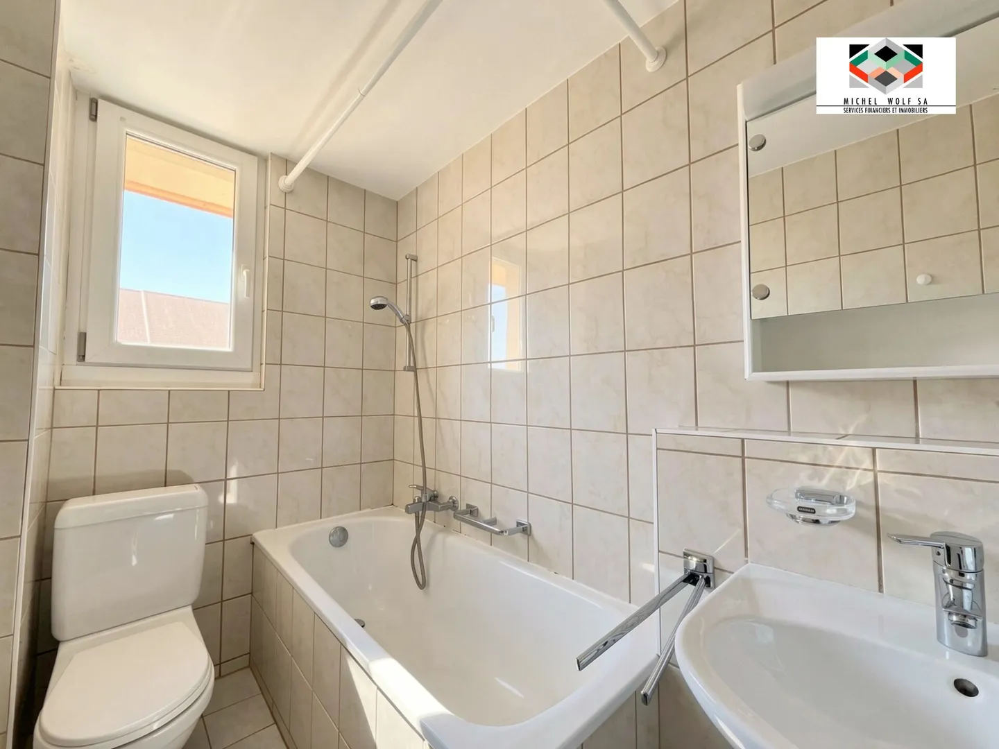 Schöne 3-Zimmer-Wohnung in Neuchâtel - Foto 4 von 6