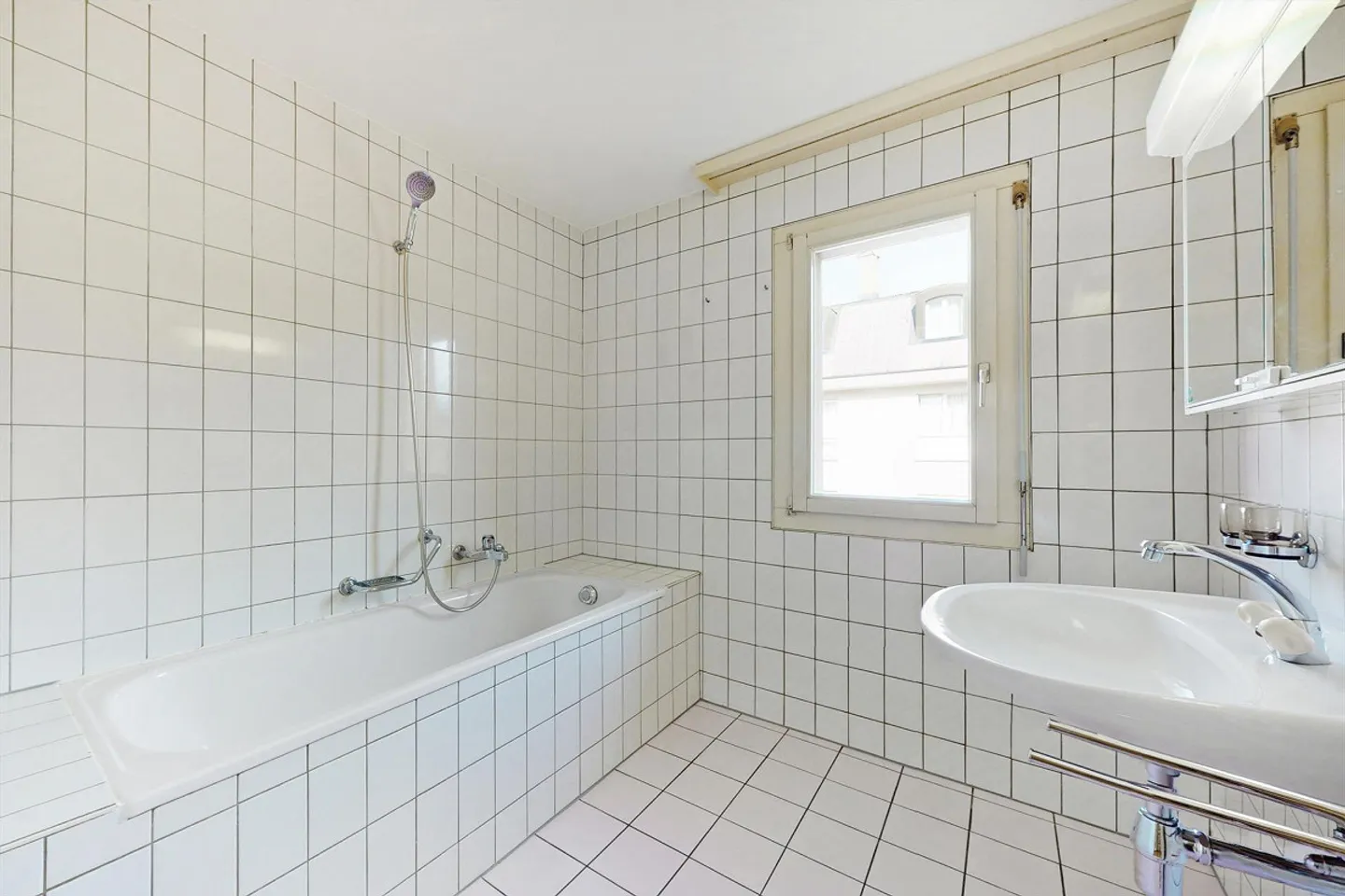 Übergrüne Umgebung - Foto 10 di 11