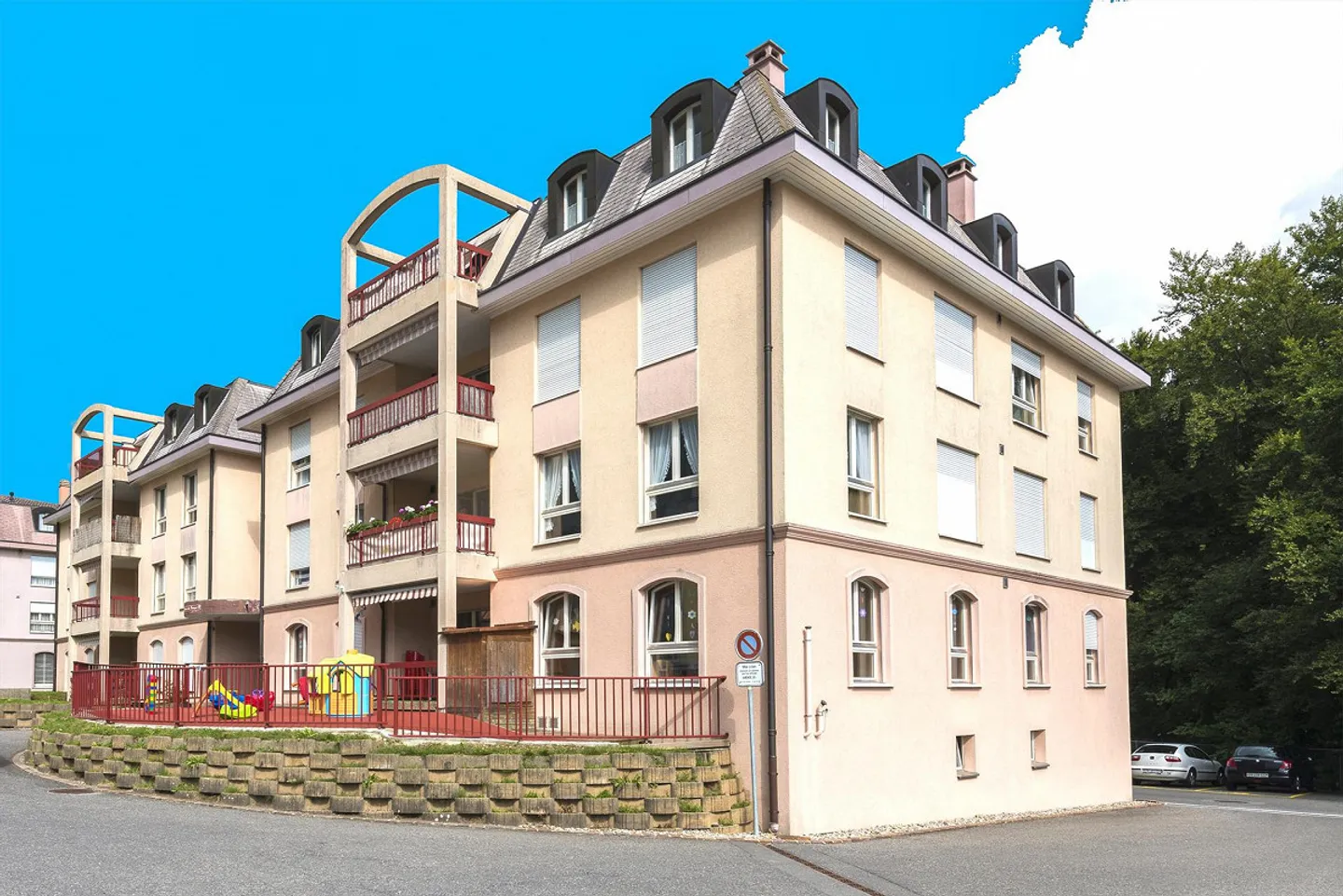 Übergrüne Umgebung - Foto 11 di 11