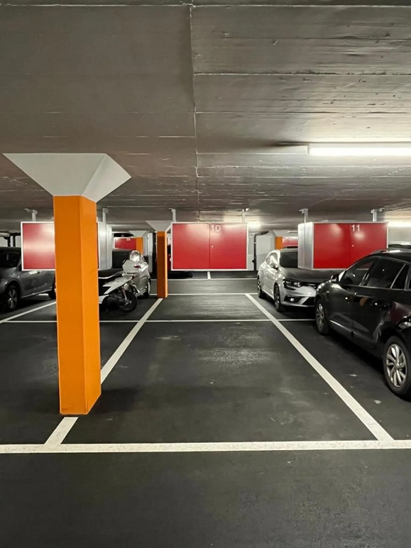 Parking spaces near the train station in Wettingen - Photo 3 of 3