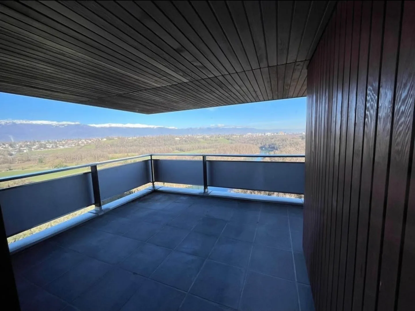 Appartement 5 pièces situé au Lignon - Foto 1 von 4