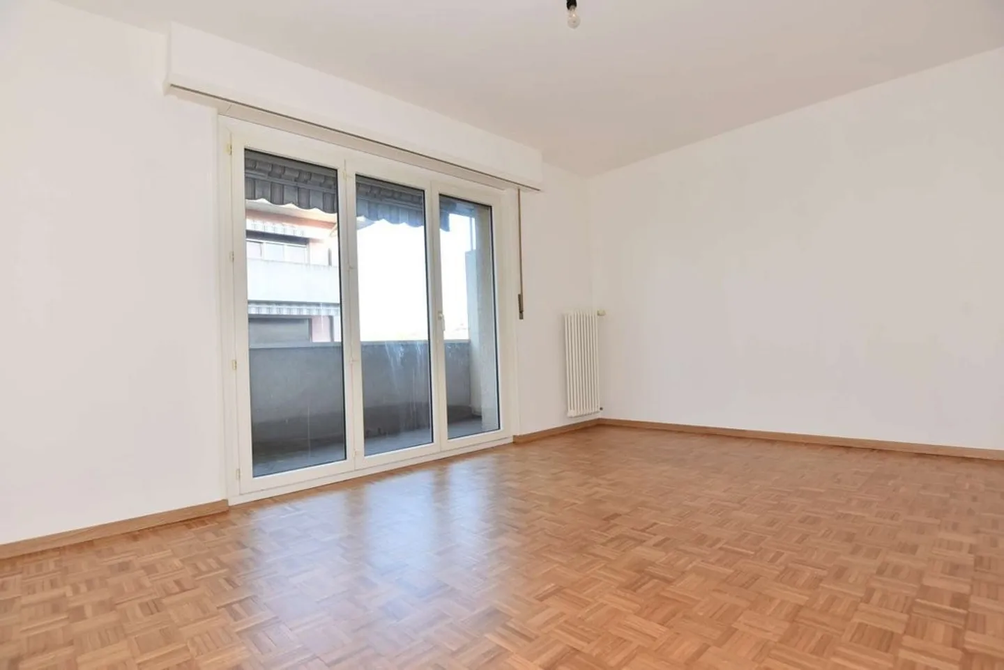 Close to the center - Photo 6 of 7