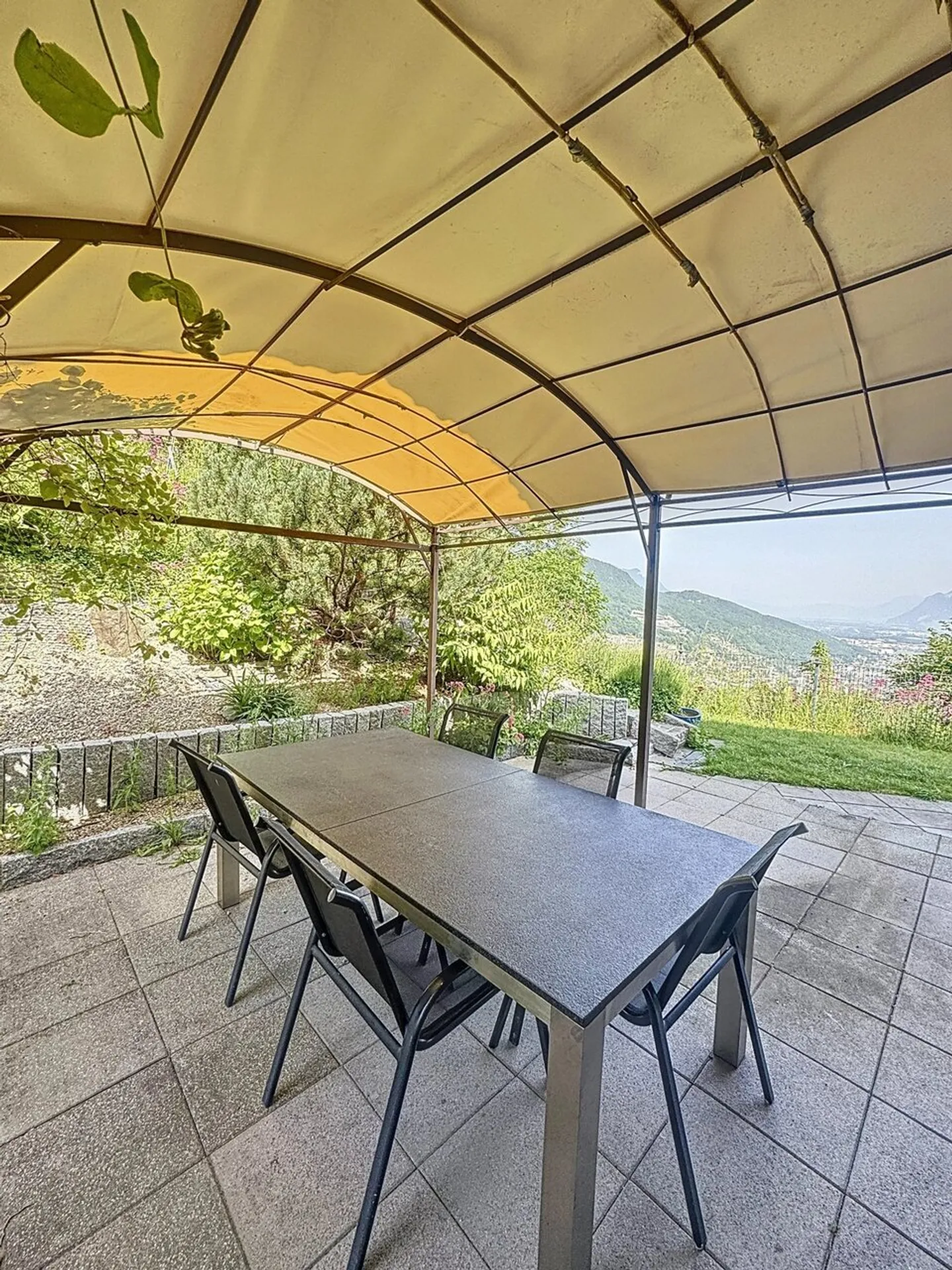 Villa lumineuse avec vue panoramique dominante - Photo 13 sur 13