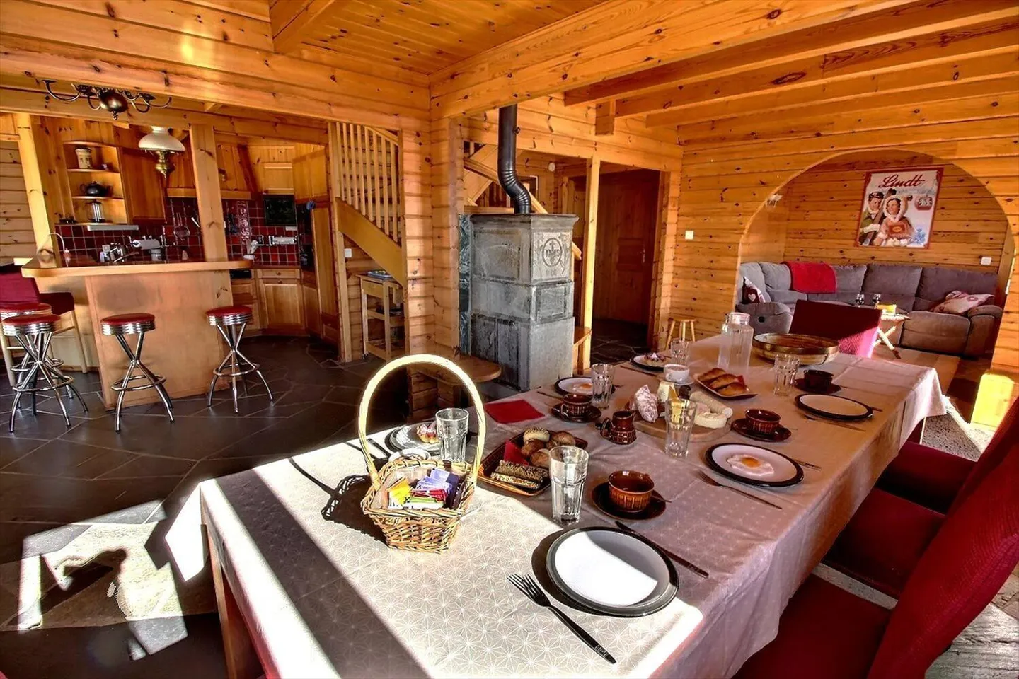 Chalet with 7 Rooms in Anzère - Photo 5 of 13