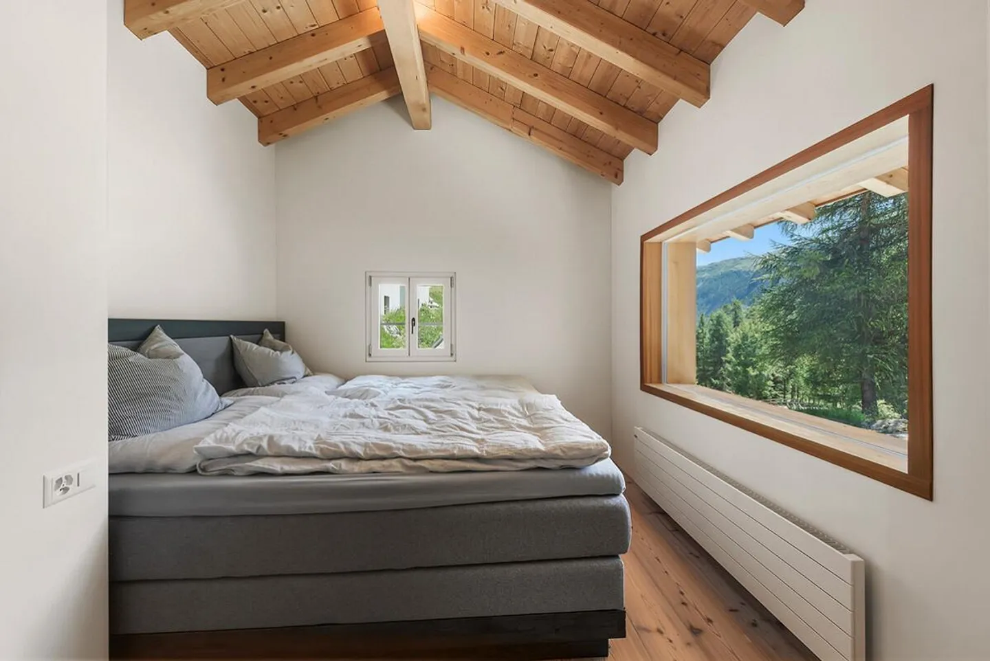 Maison de vacances à La Punt Chamues-ch : calme, stylée, entièrement rénovée - Photo 4 sur 5