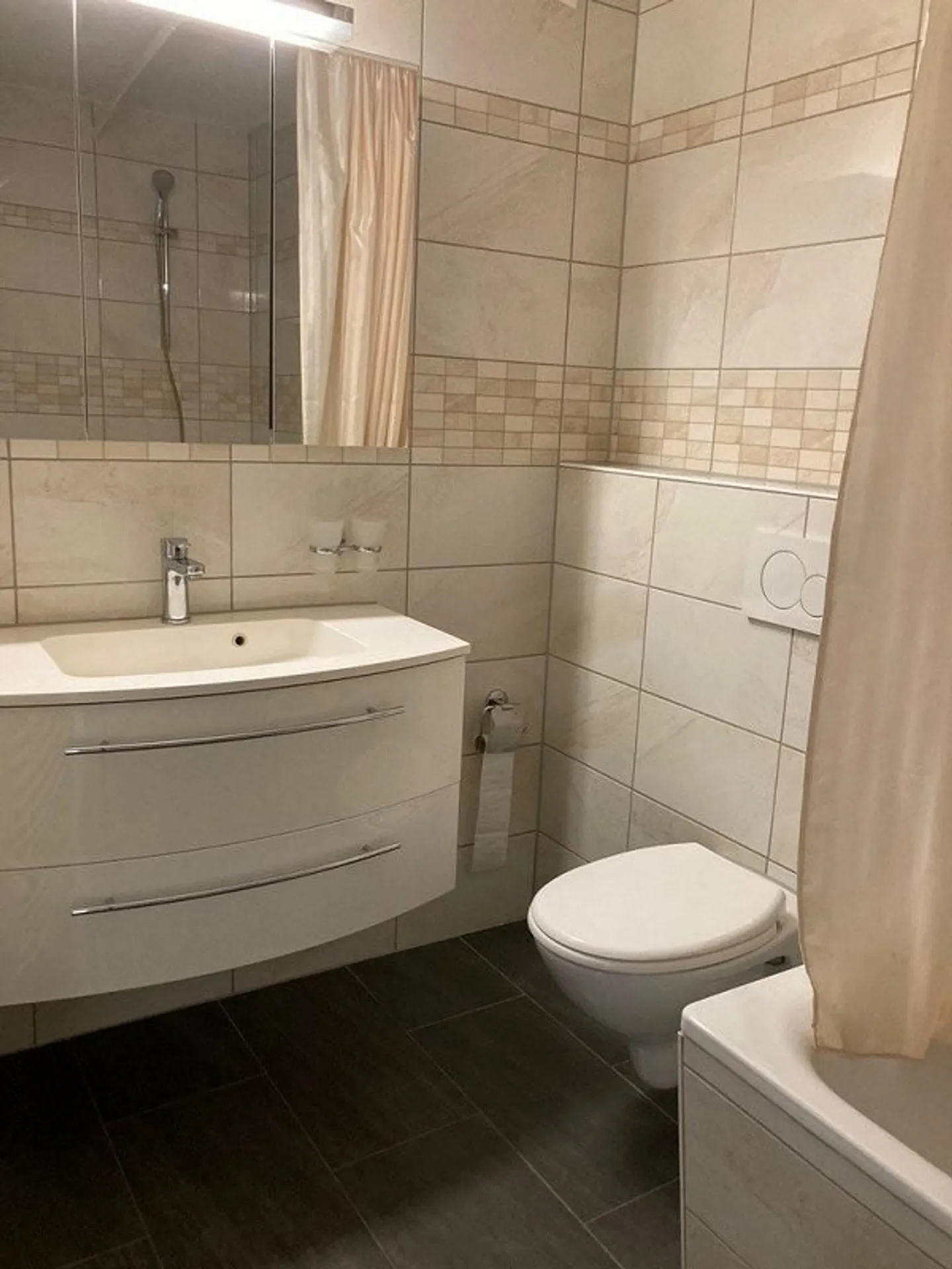 3.5-Zimmer-Wohnung mit Seesicht zu vermieten - Foto 7 von 8