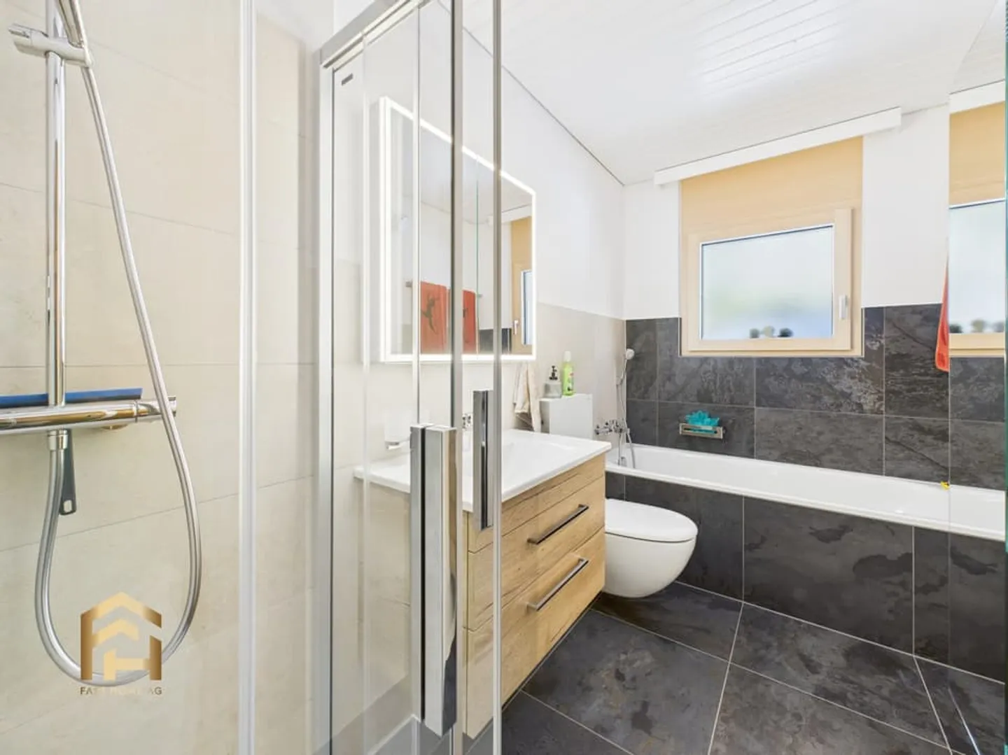 Charmantes Weingut in Varen - Foto 10 von 13