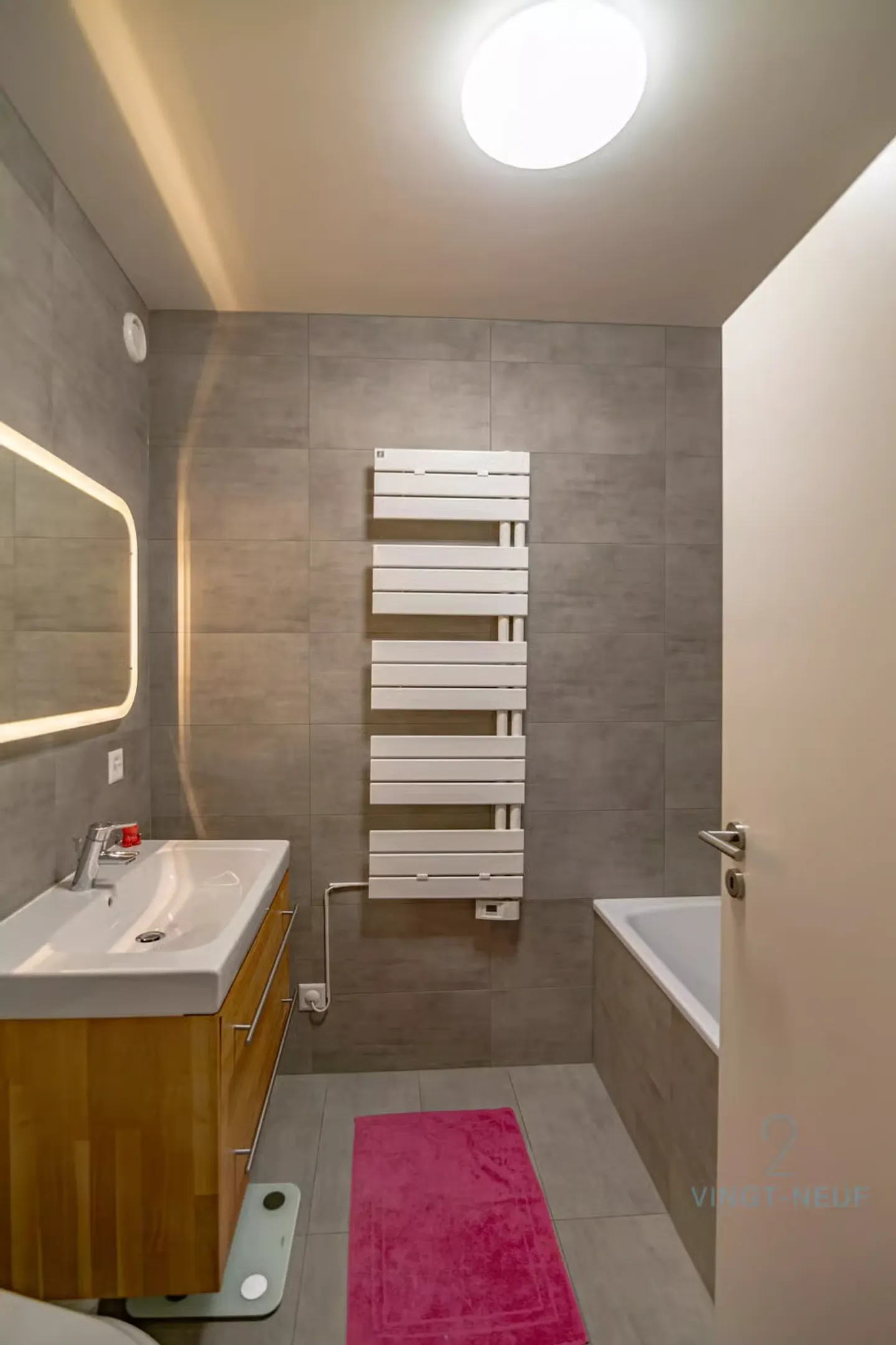 Appartement spacieux avec grand balcon - Photo 9 sur 10