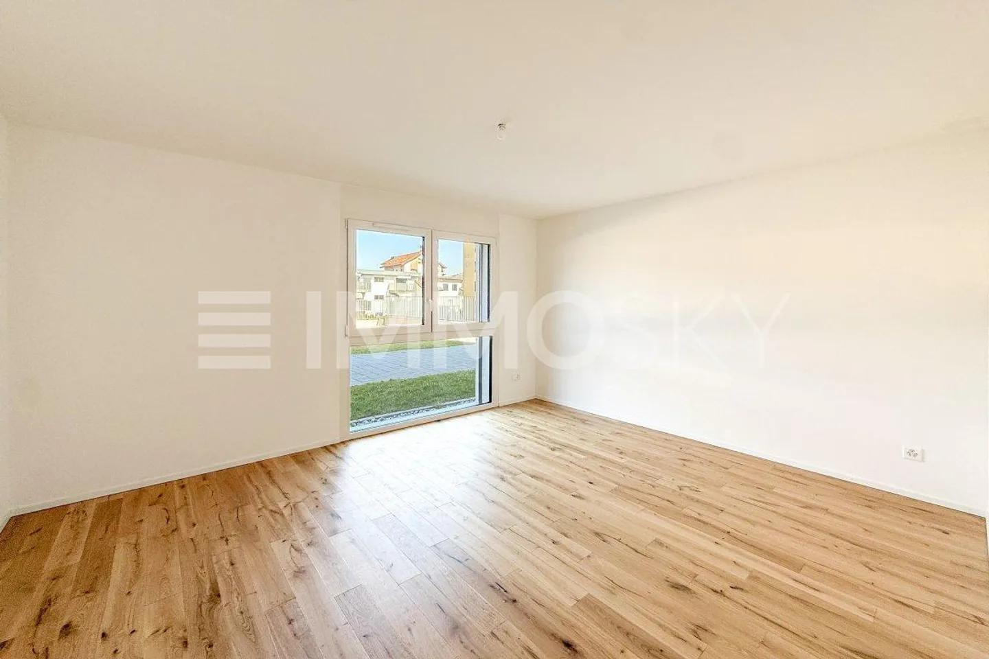 3.5 room new apartment with garden of approximately 372 m2 - Lot B5-1 - Photo 2 of 5