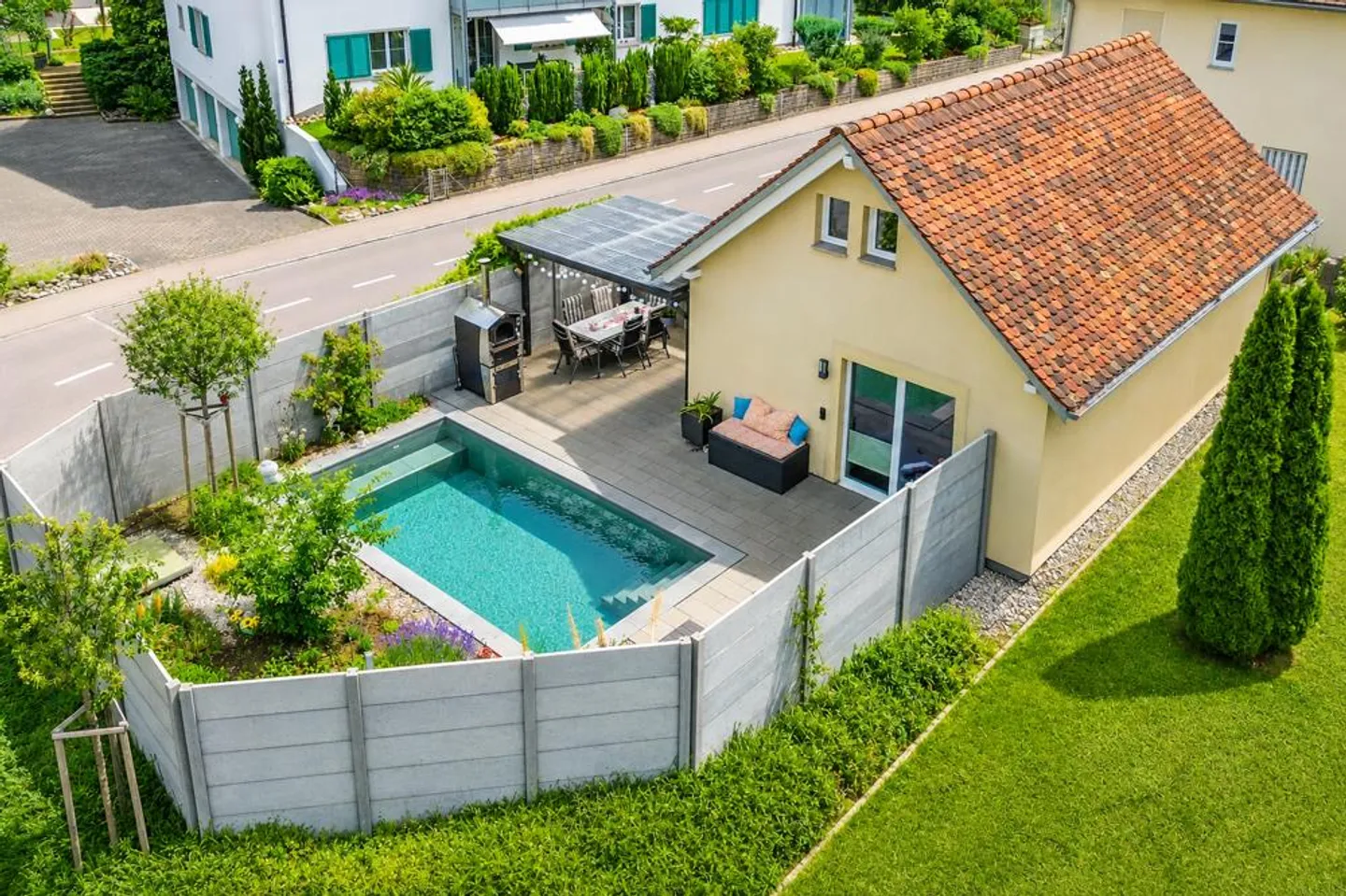 Propriété avec jardin et espace piscine - Photo 17 sur 19