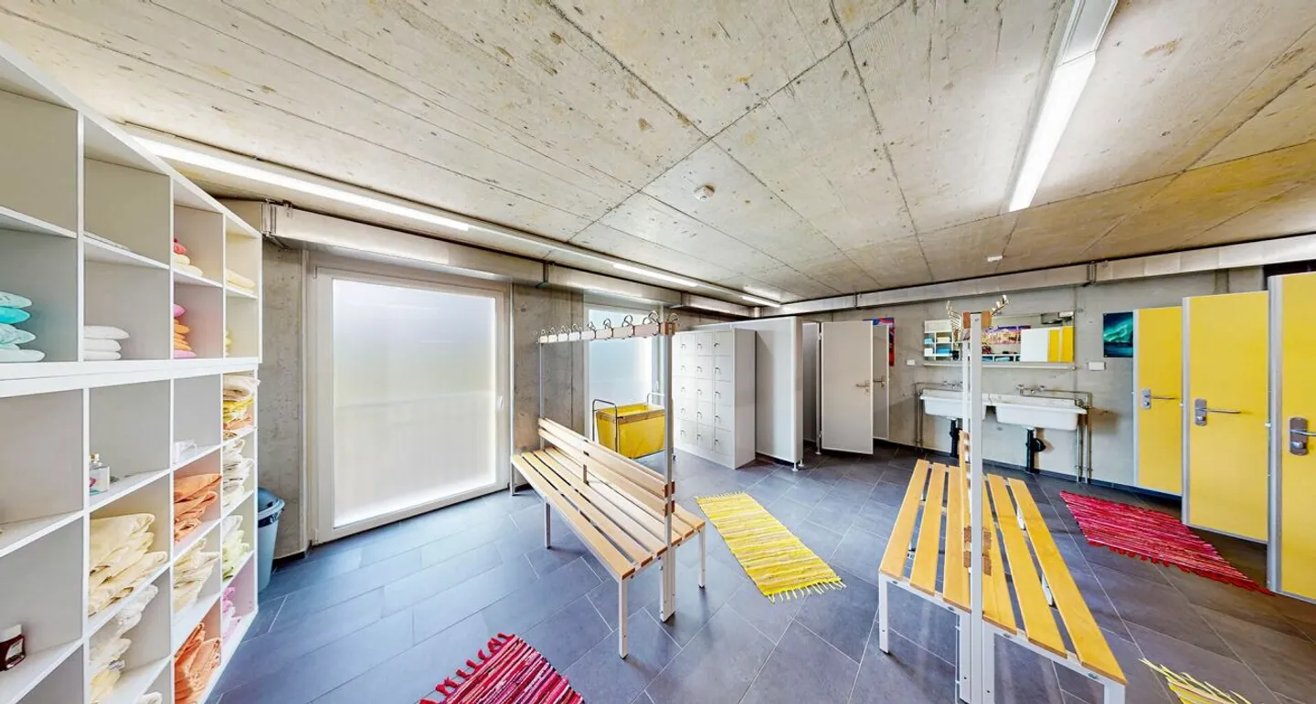 Edificio commerciale a Holziken - Foto 6 di 24