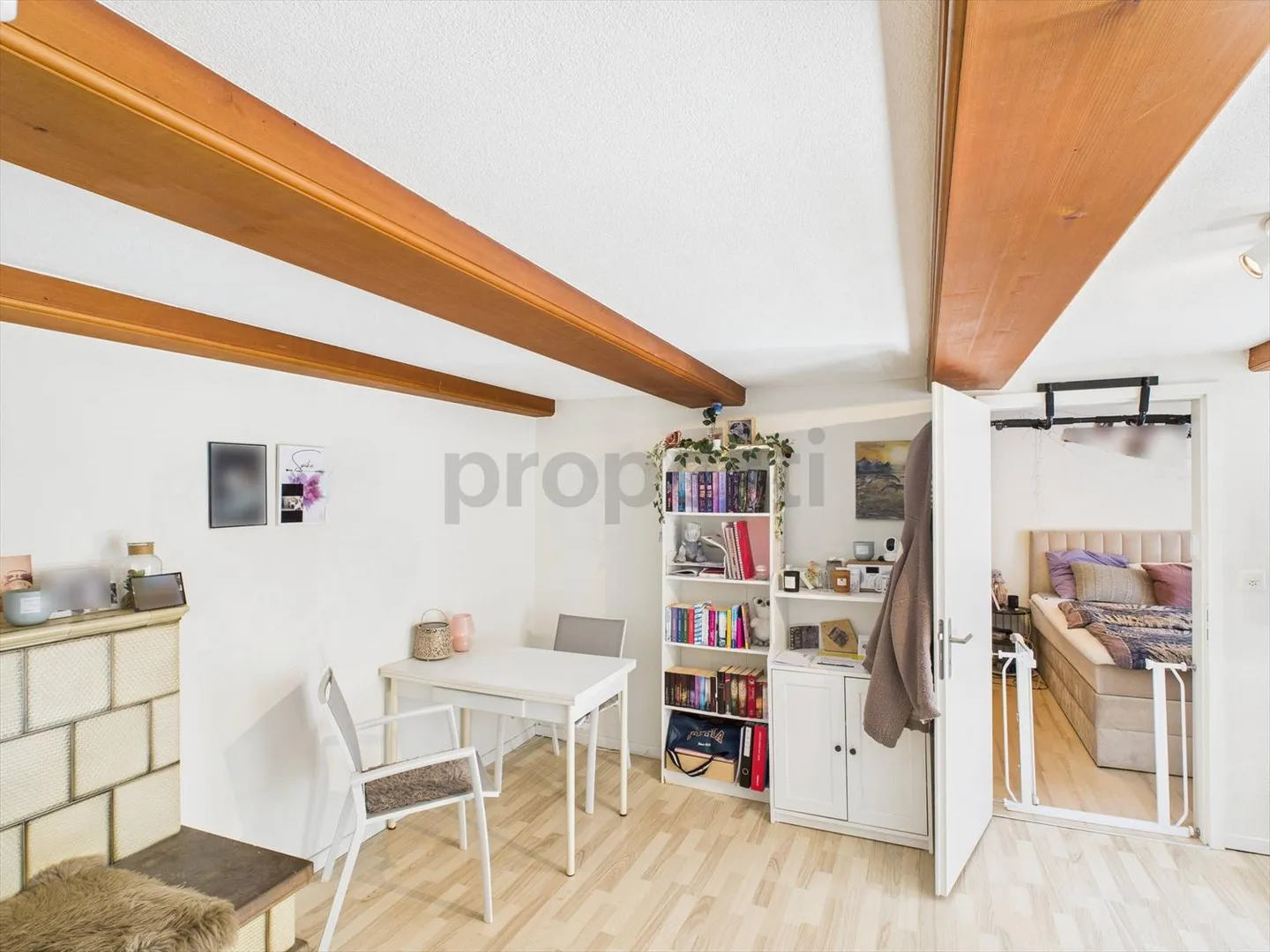 Light-flooded renovated 3.5-room ground floor apartment in idyllic location in Nuglar - Photo 1 of 8