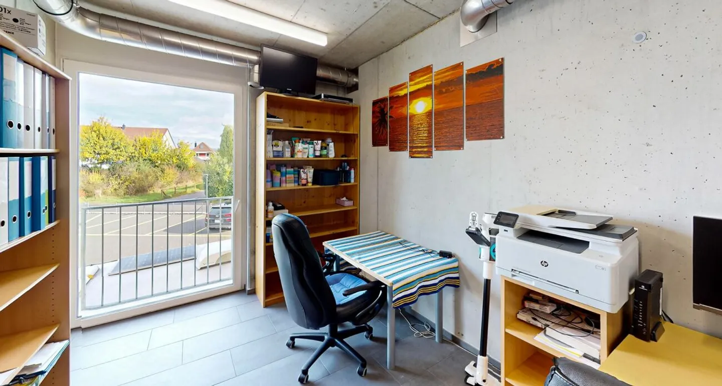 Edificio commerciale a Holziken - Foto 12 di 24