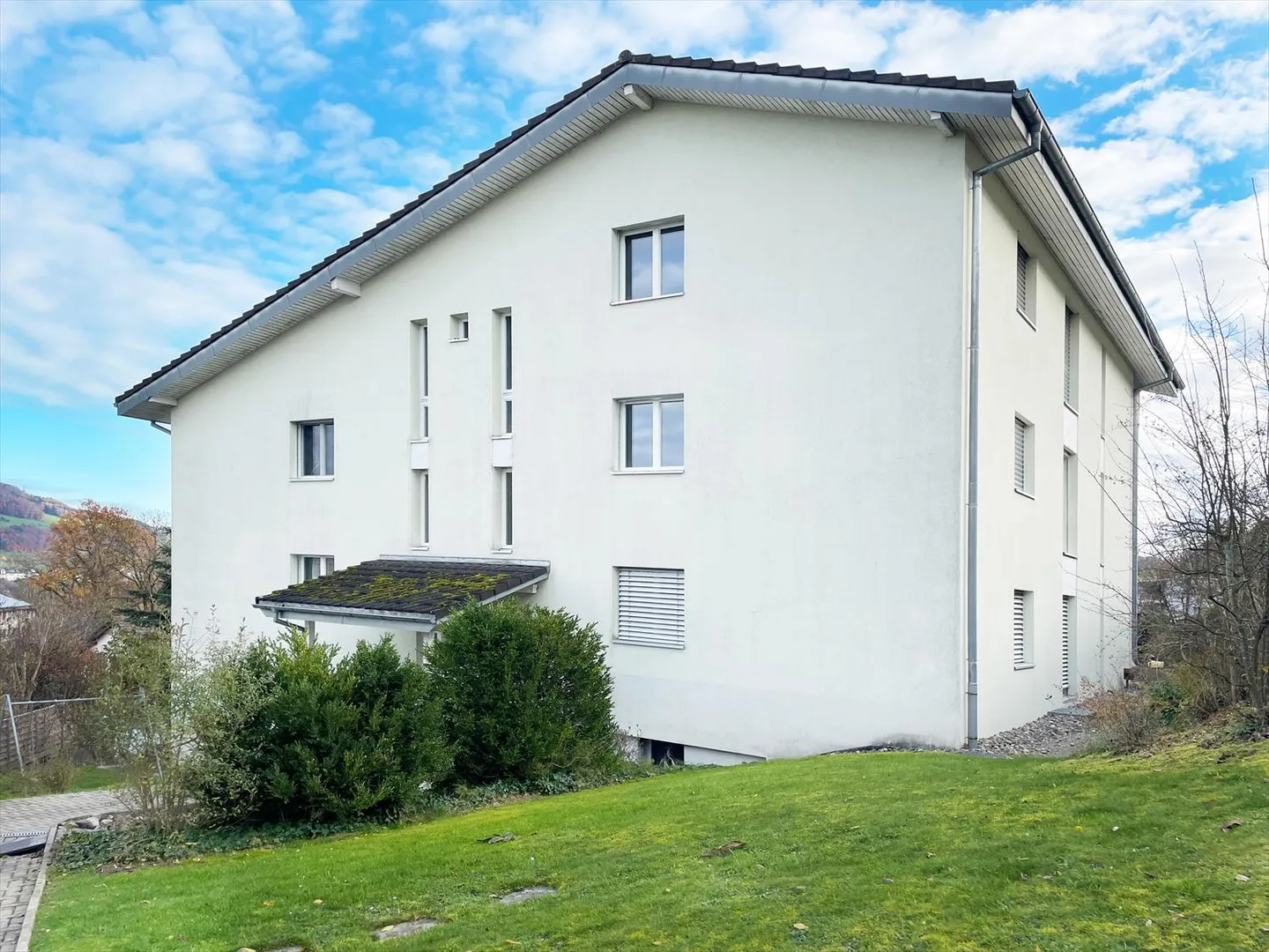 Appartement lumineux et familial de 4,5 pièces dans un emplacement calme à Winikon - Photo 10 sur 11