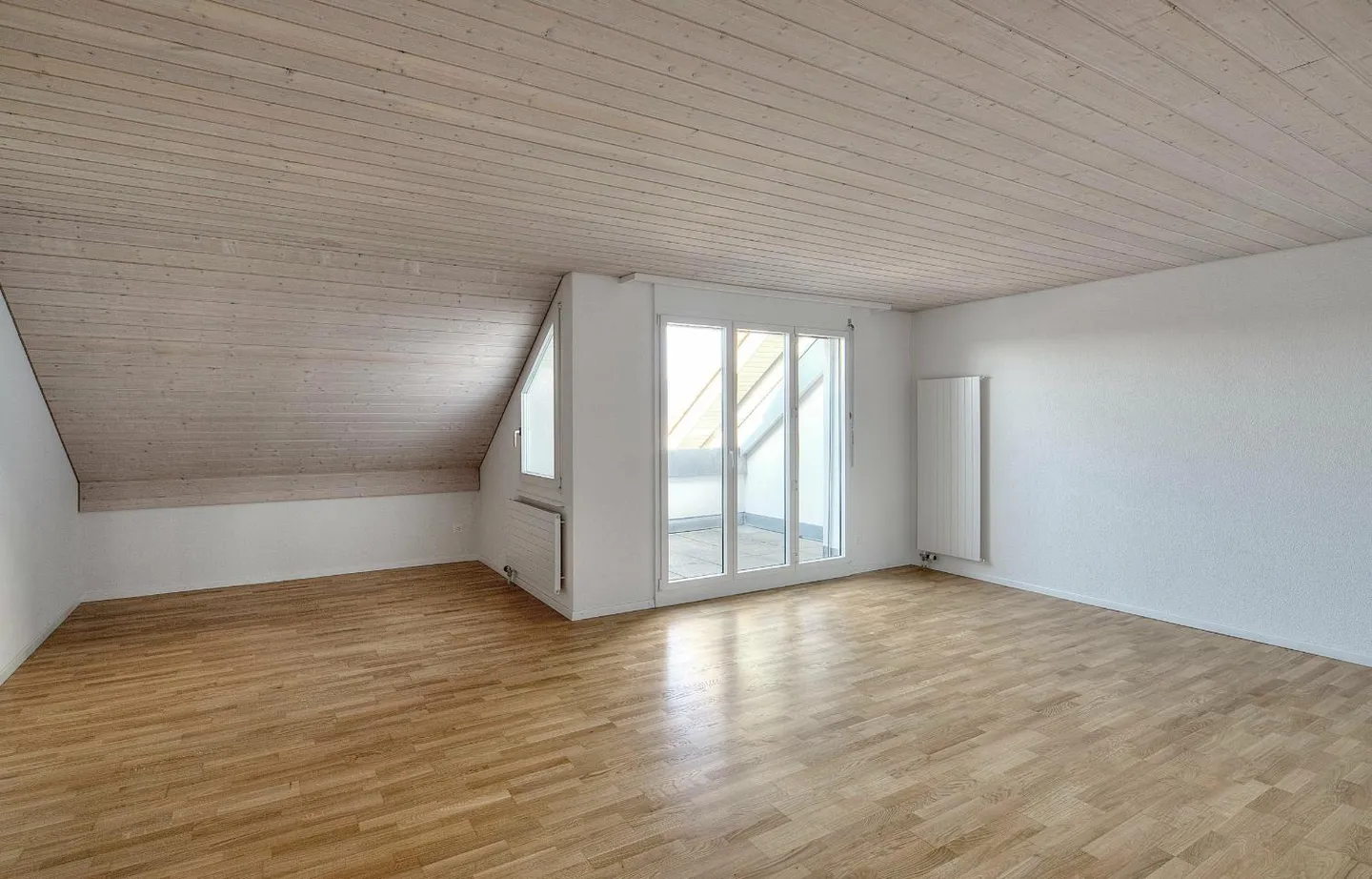 Appartamento Incantevole con Balcone - Foto 3 di 9