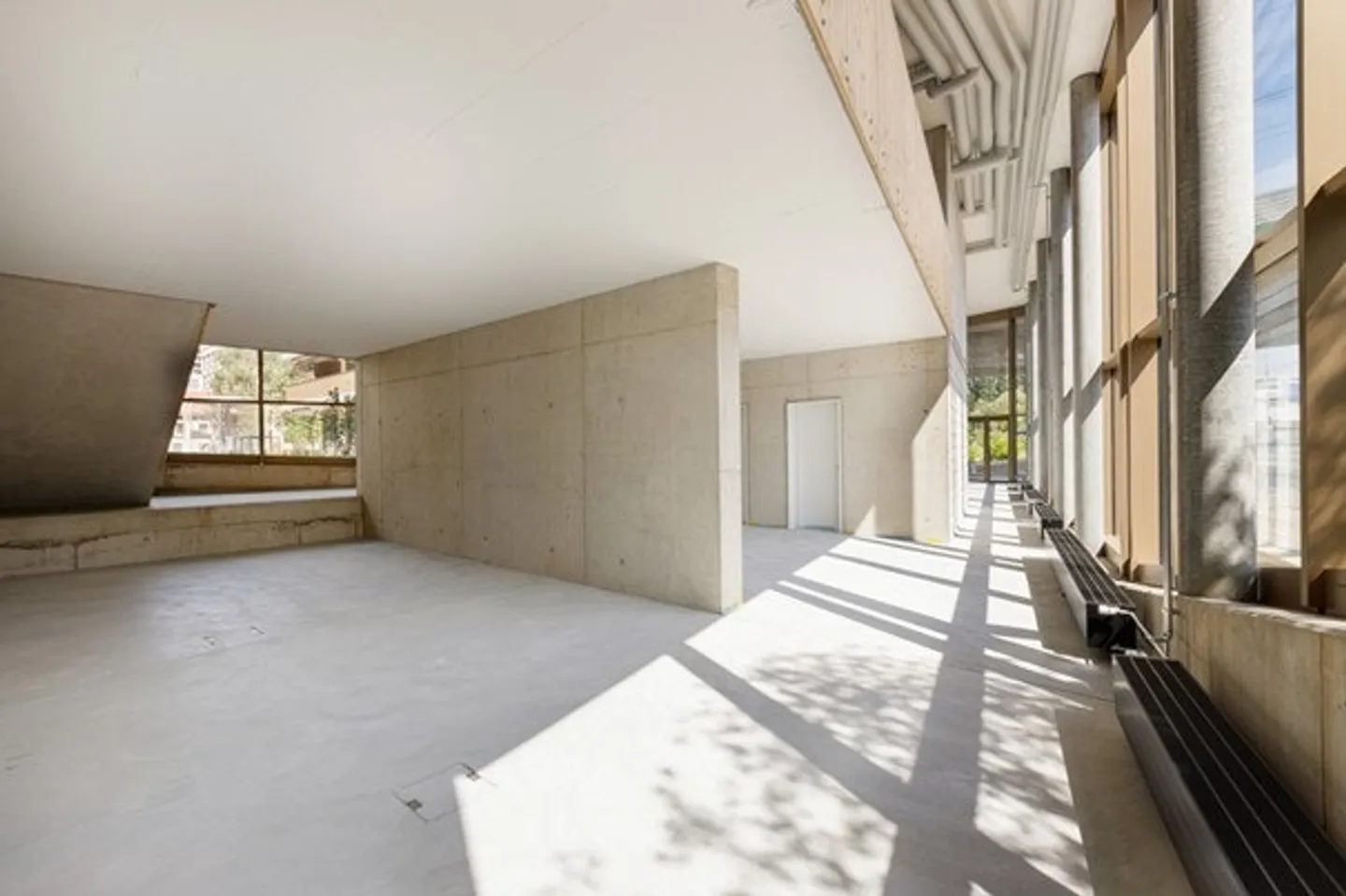 Espaces commerciaux modernes et de haute qualité dans la zone Zwicky - 150 à 340 m² à louer - Photo 11 sur 12