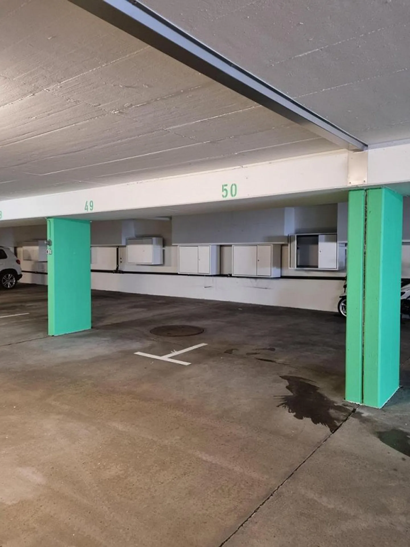 Place de parking à louer - Photo 2 sur 2