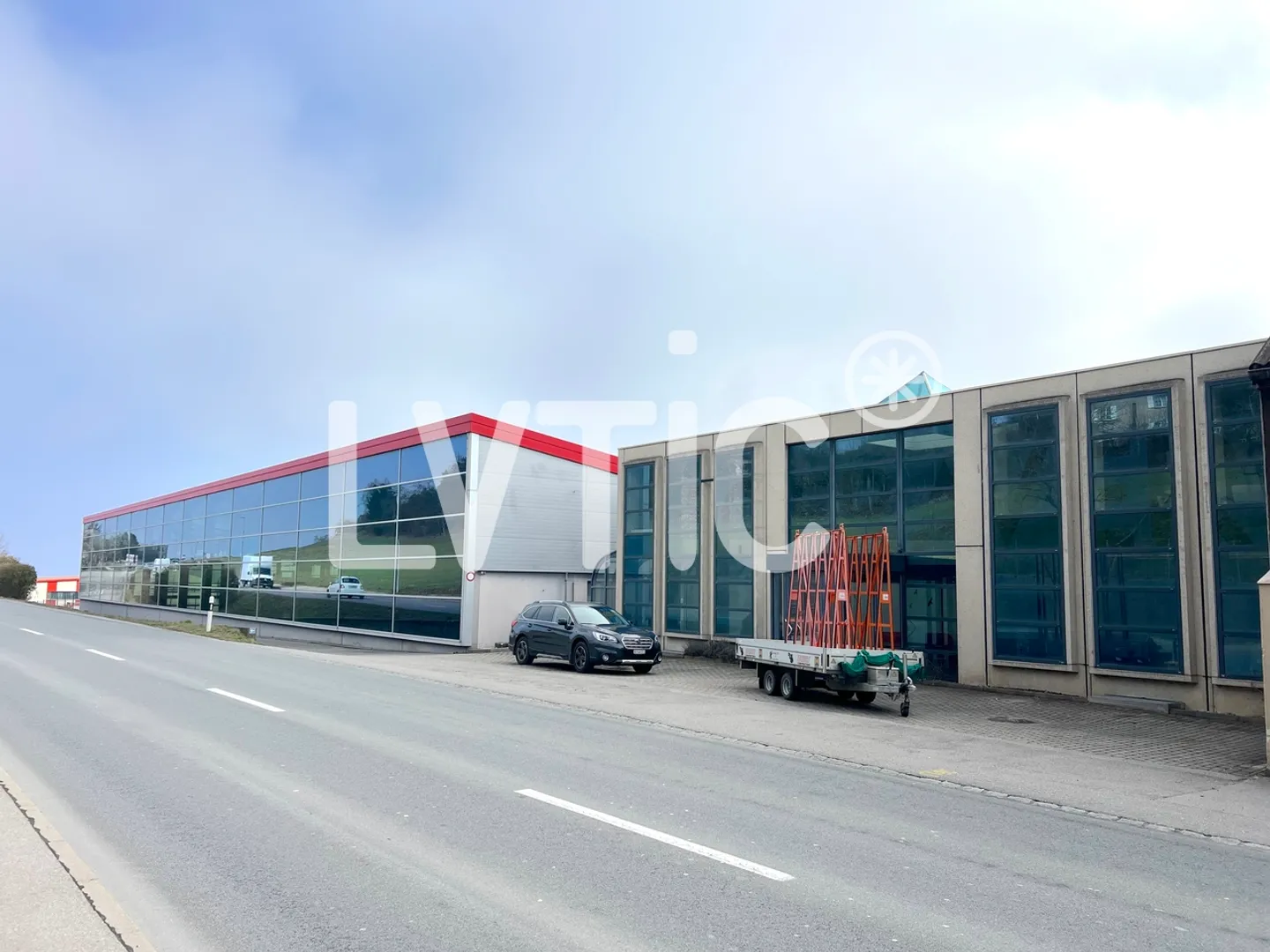 Sito industriale, uffici di circa 4000 m2 in vendita ad Avry-sur-Matran - Foto 2 di 20