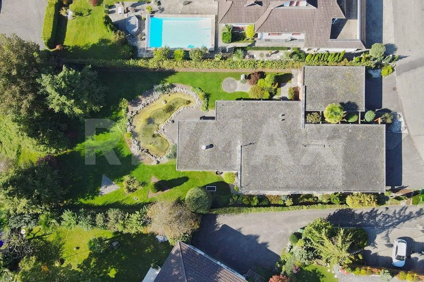 Maison individuelle de style bungalow avec oasis de bien-être et grand jardin - Photo 2 sur 11