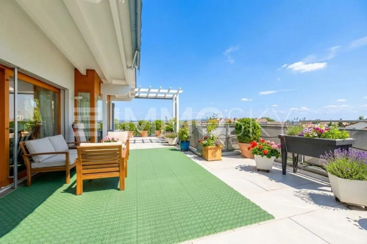 Appartement Attique Exclusif avec Vue sur le Lac - Photo 7 sur 8