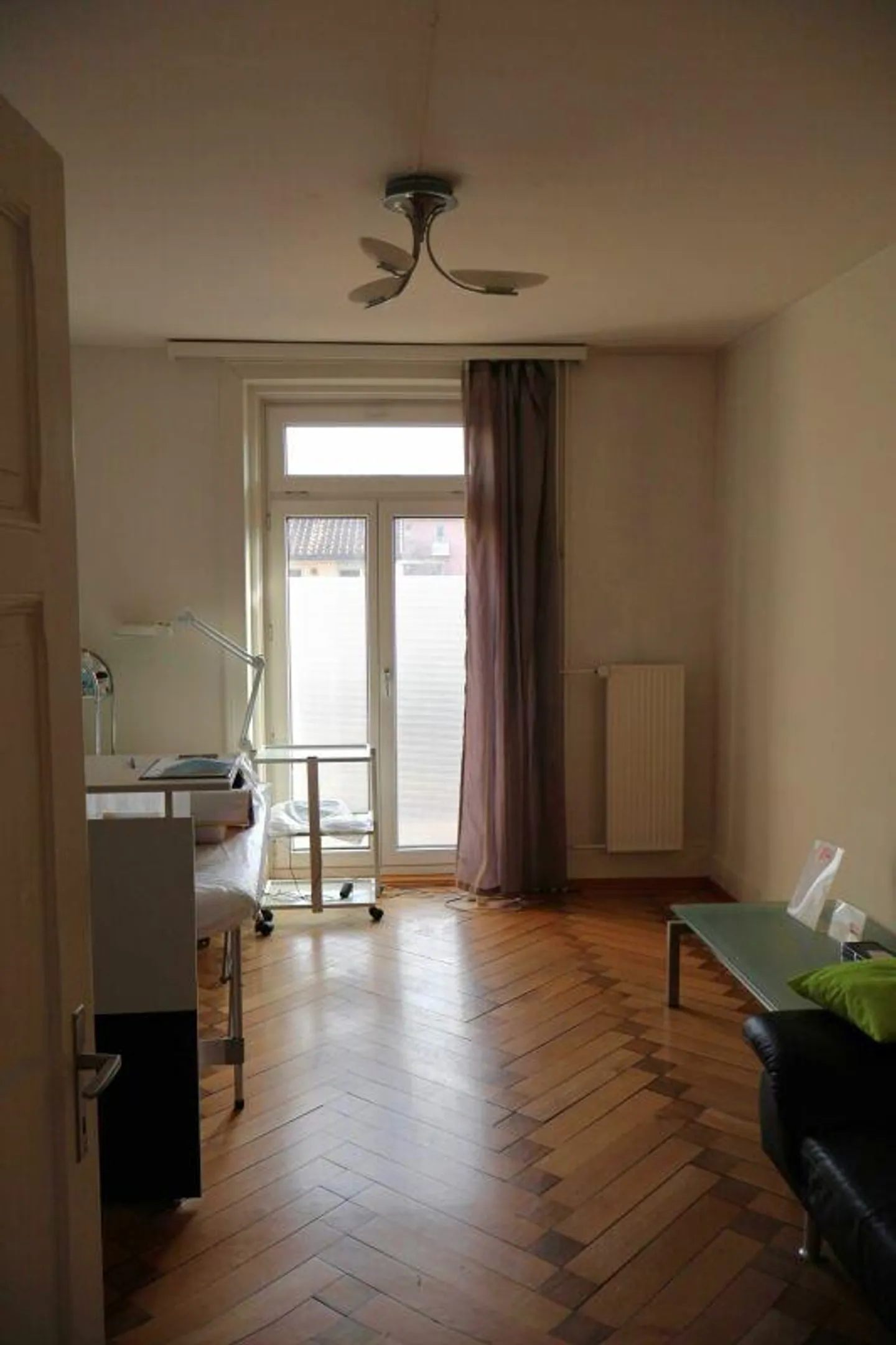 3-room apartment with old building character - Photo 2 of 7