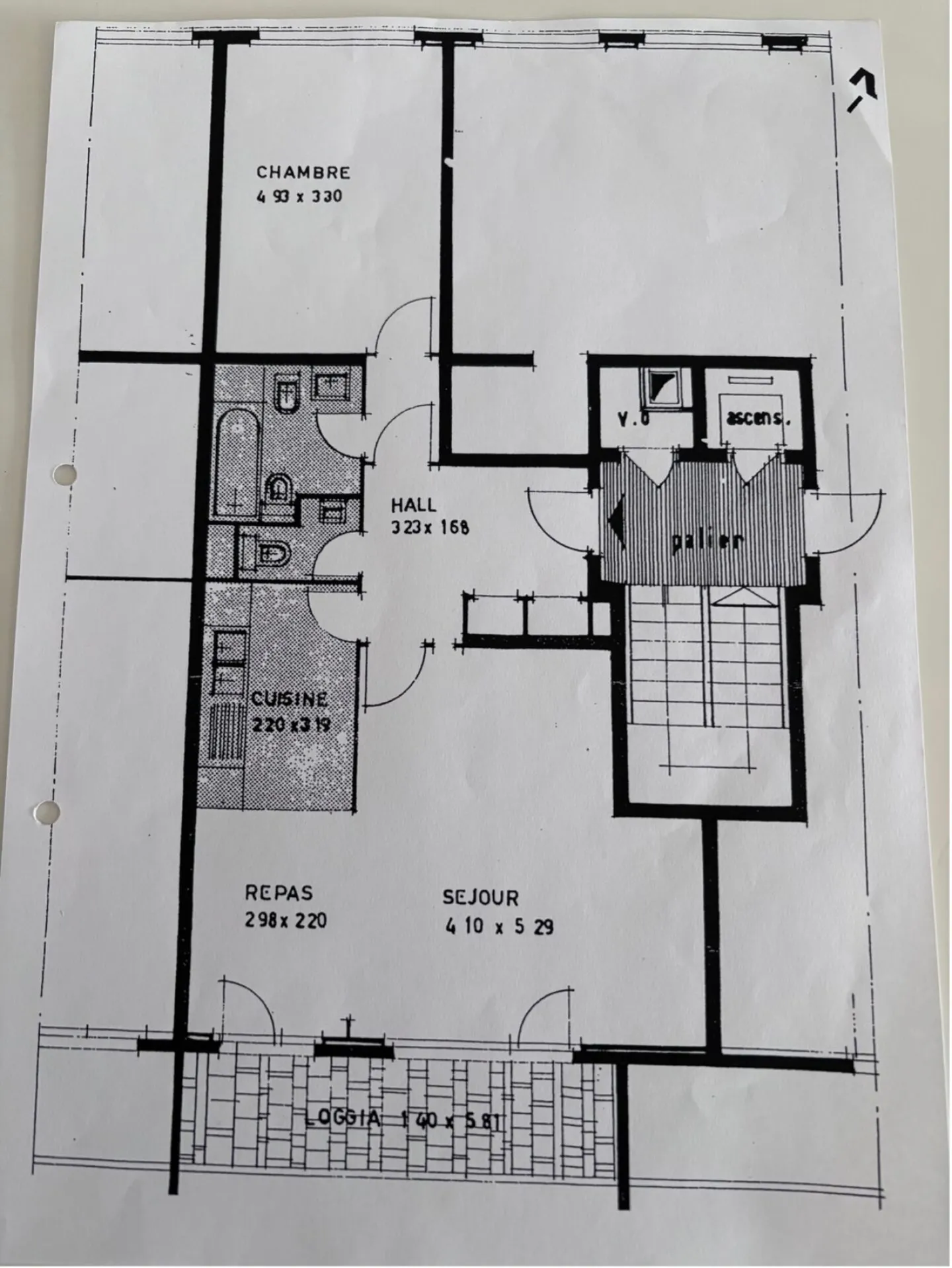 Renovated 3-Room Apartment - Photo 2 of 2