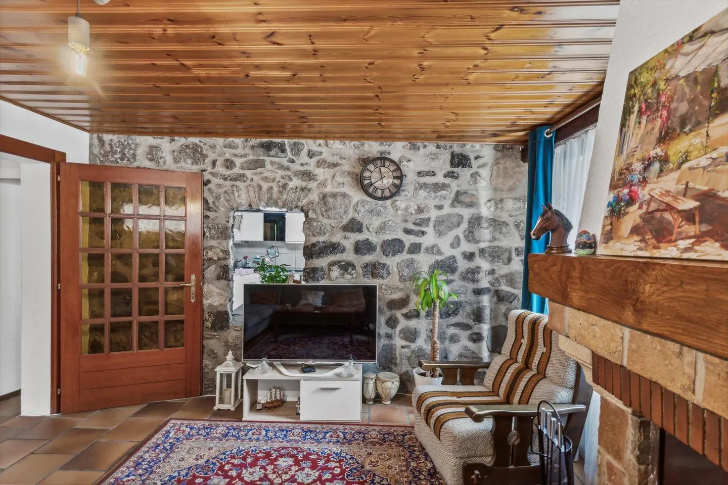 Edificio con 2 appartamenti - Foto 2 di 6