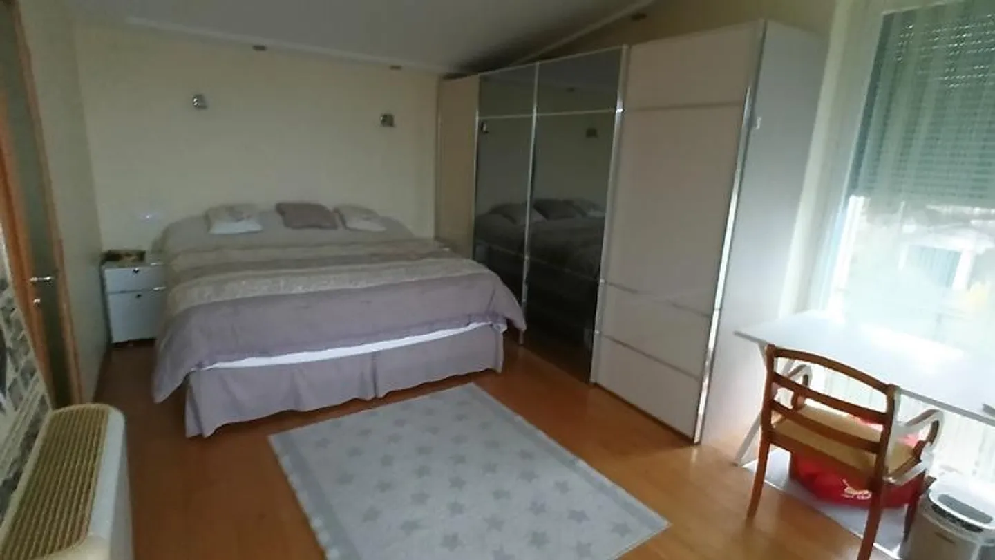 3½ ZIMMER HAUS IN LUTRY (VD), MÖBLIERT, BEFRISTET - Foto 3 von 9