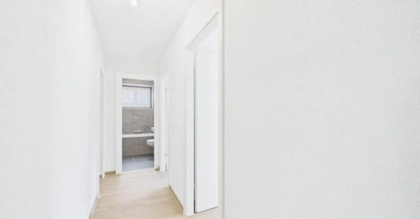 Bel Appartement Rénové - Photo 5 sur 10