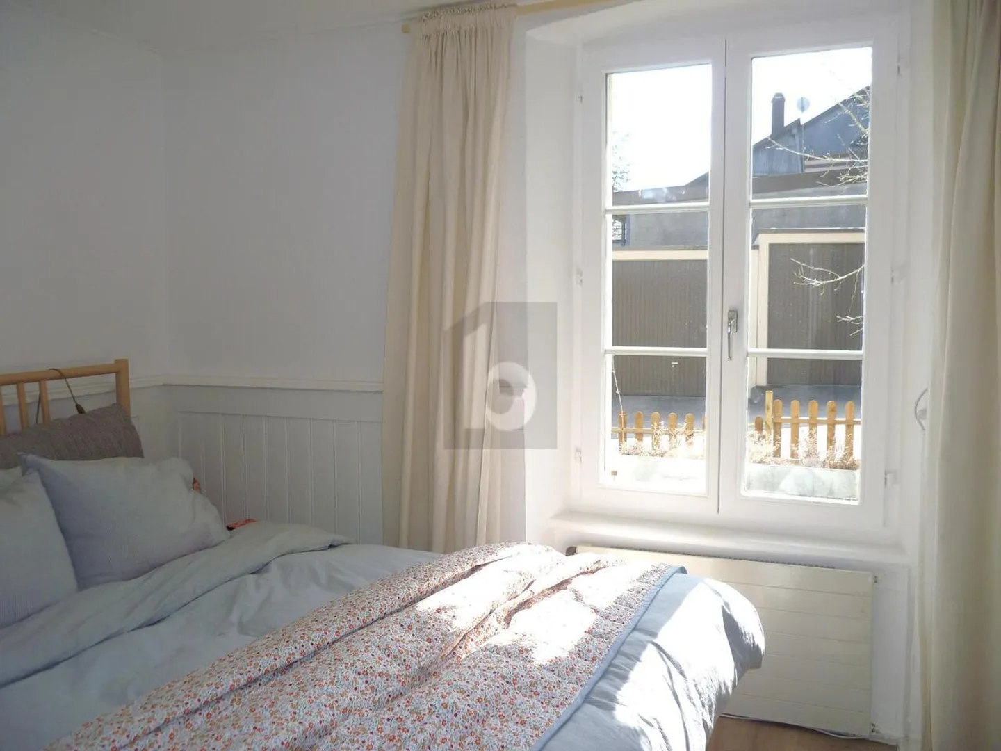 Investment Property with Renovation Potential - Photo 4 of 6