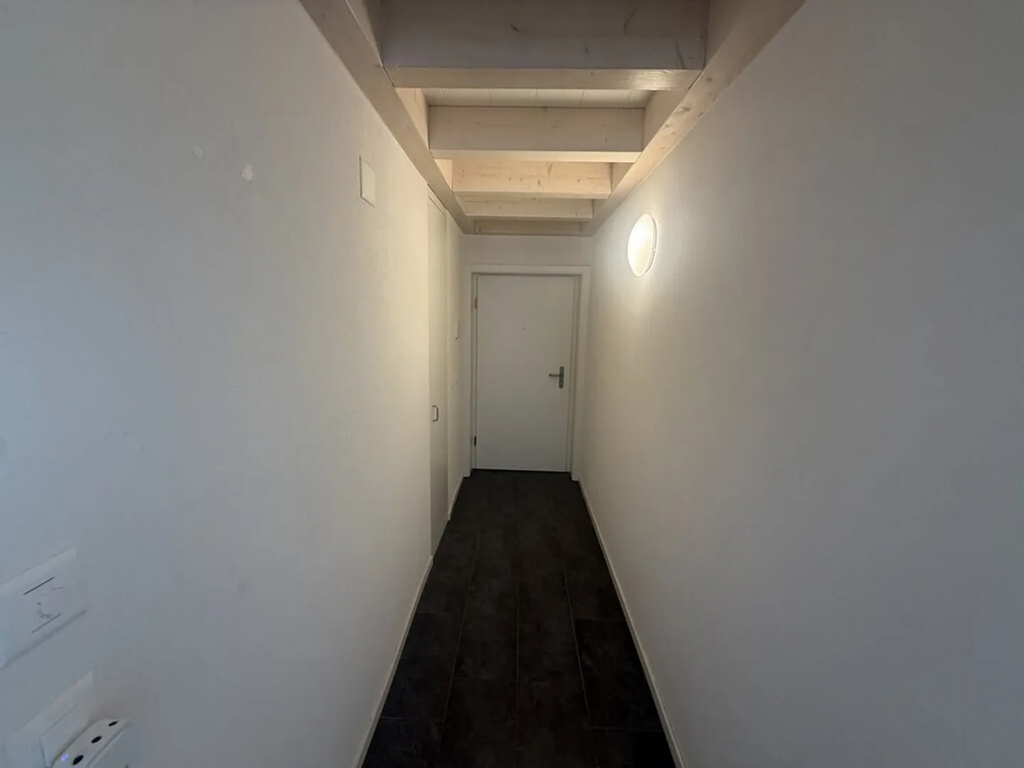 Spazioso duplex di 2,5 locali all'ultimo piano - Foto 8 di 8