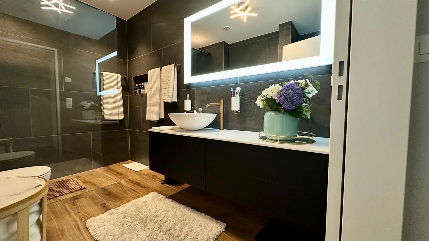 Esclusivo attico di 4.5 locali, con terrazza panoramica di 74 m² - Foto 6 di 6