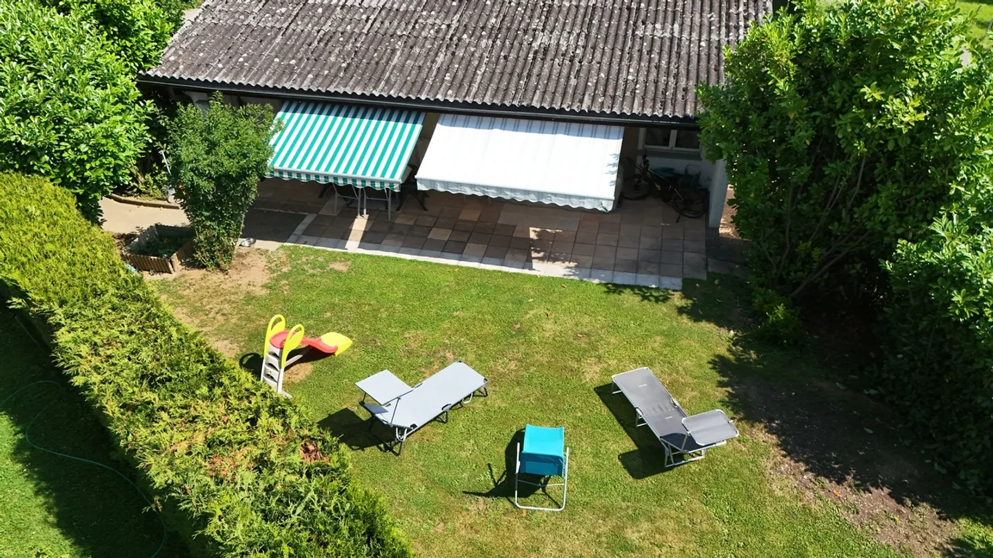 Schönes Familienhaus in ruhiger Lage - Foto 9 von 11